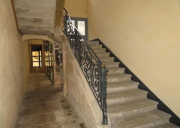 Апартаменты L' Renaissance